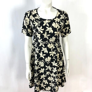 Everly Anthropologie Small A-Line Mini Dress All Over Print Floral Black Ivory